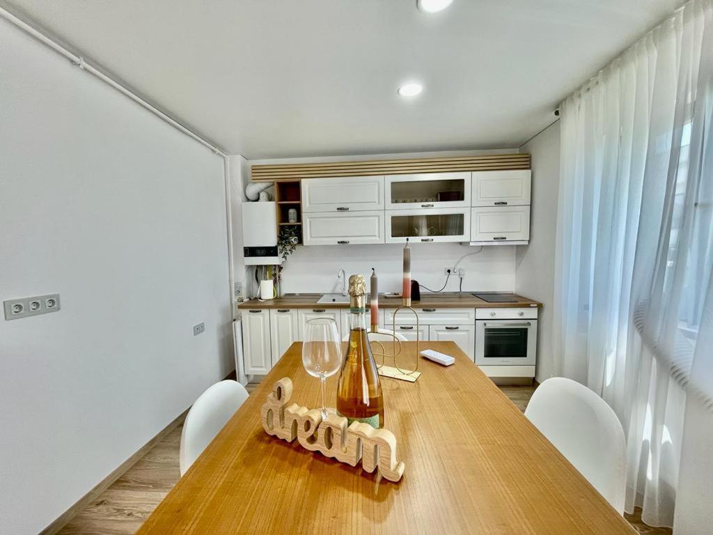 Residence Odaile #2 Otopeni Extérieur photo